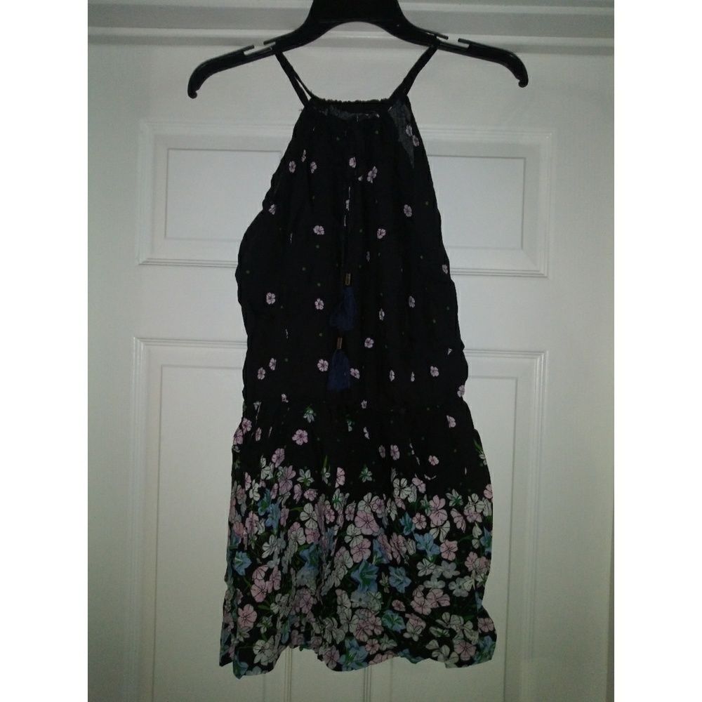 Romper - Picture 1 of 3